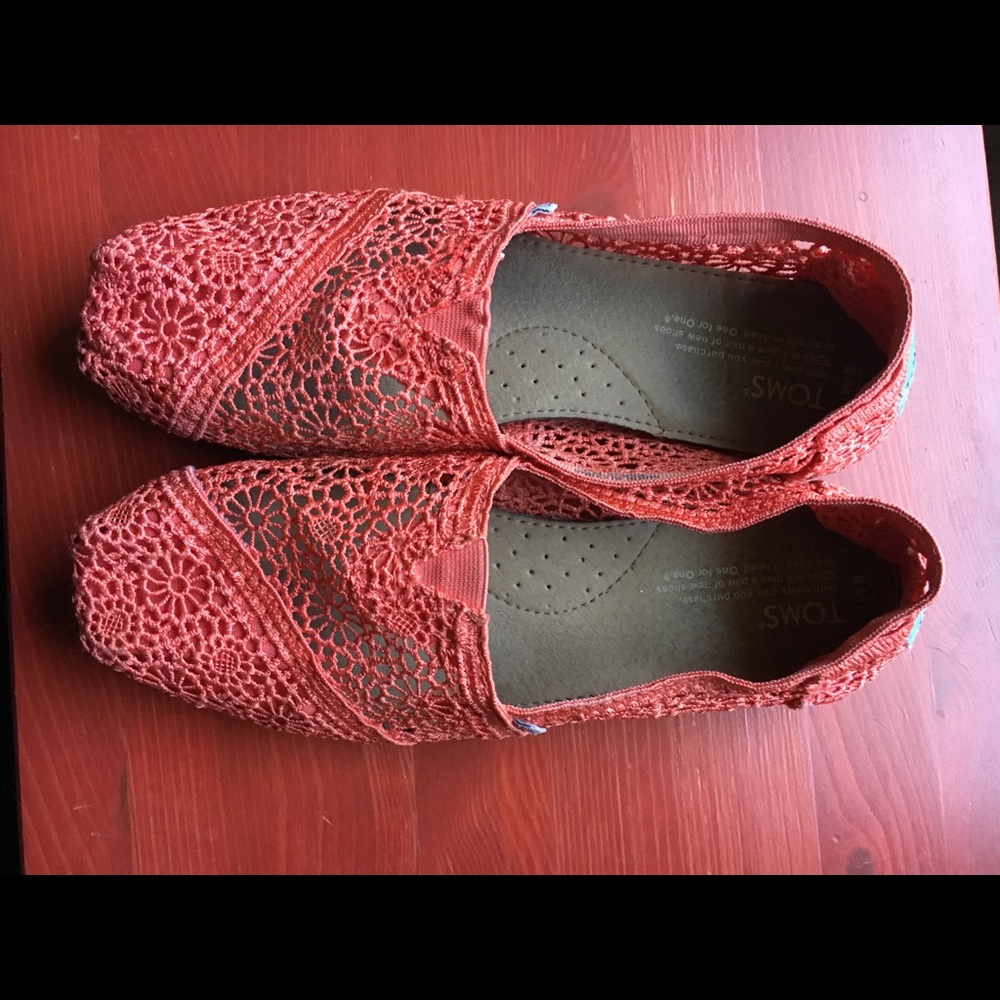 TOMS | orange lace